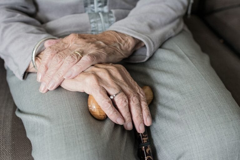 Osteoartrite: causas, sintomas e tratamentos